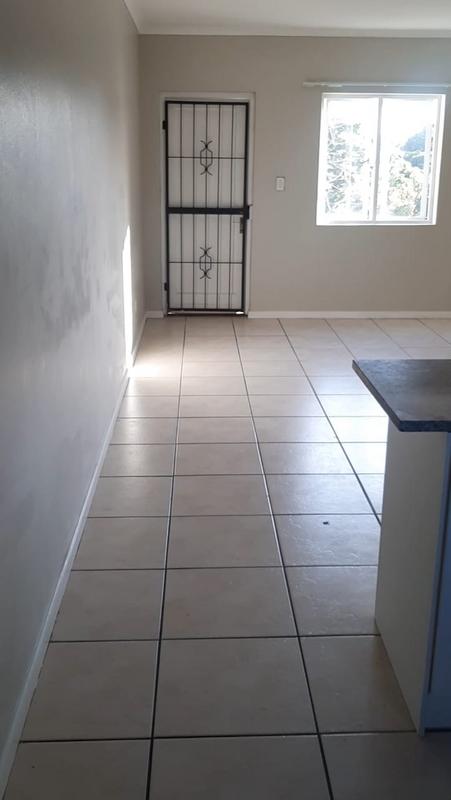 To Let 2 Bedroom Property for Rent in Parklands Western Cape